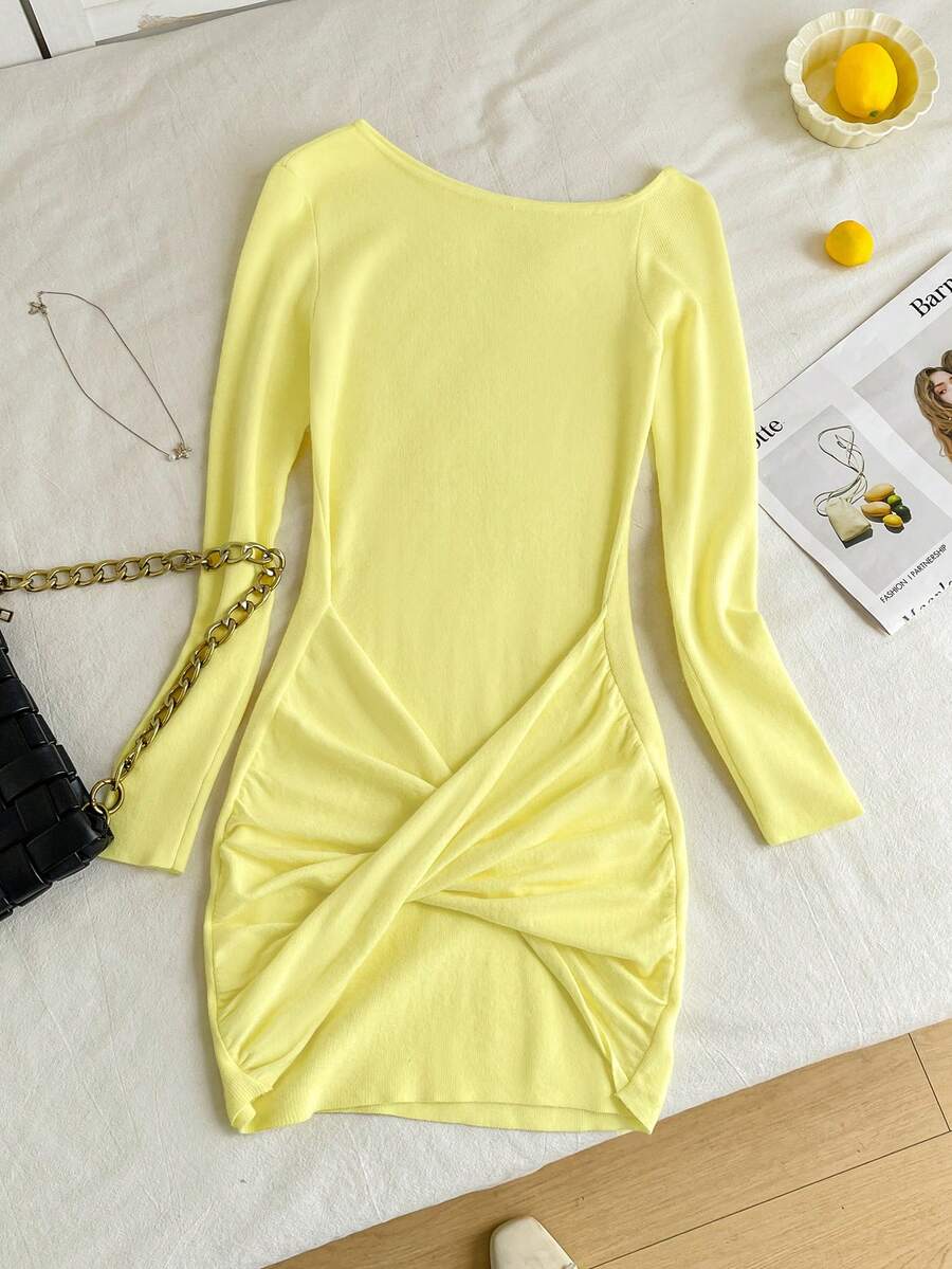 SHEIN Unity 女式秋季性感百搭纯色不对称领口扭纹紧身毛衣裙 - 淡黃色 - 查看 1