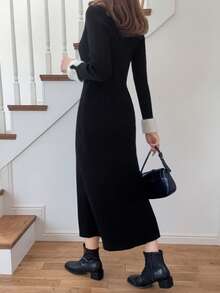 FRIFUL 女士撞色领长袖珍珠纽扣装饰修身长款毛衣连衣裙，秋冬款