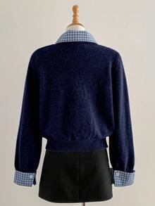 Sweetra 秋冬新款小马刺绣格子拼接二合一时尚宽松学院风长袖开衫 - 藏蓝色 - 查看 2