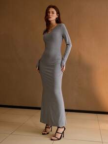 MOTF PREMIUM METAL DECOR FITTED WAIST LONG SLEEVE DRESS - Redwood - View 4