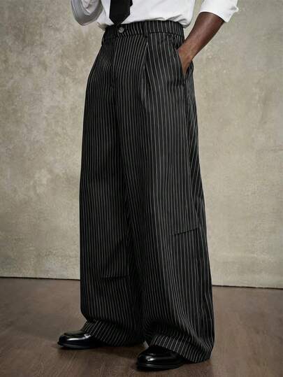 PAVTROS 年轻男士休闲百褶条纹宽松裤，适合街头风格，黑色裤子，男士百慕大短裤，正装裤，街头潮流，宽松日常休闲装，适合周末出游、音乐节、派对等年轻社交场合。这款裤子是男士衣橱中不可或缺的百搭单品，也是送给男朋友或老公的绝佳礼物。