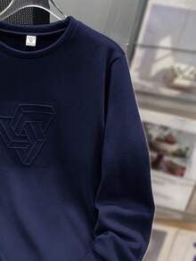 SHEIN Teens Boys' Casual Loose Comfortable Versatile Solid Color Embossed Pattern Crew Neck Sweatshirt - Navy Blue - View 3