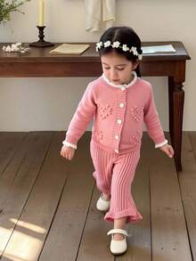 SHEIN Ruffled Heart Toddler Bell-Bottom Outfit,Cute Peach-Pink White,Autumn Matching Family Toddlers Ruffled Texture Top&Elastic Waist Pants Comfortable Set - Multicolor - View 10