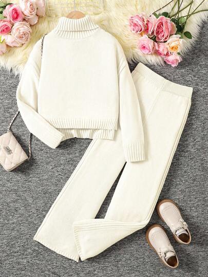 Sparklyn 女童毛衣套装，简约休闲风，纯色无图案，肩部编织设计，高领长袖短款毛衣搭配同色针织阔腿裤，厚度适中，质地顺滑，适合日常穿着，春秋冬皆宜。