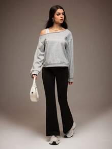 Sparklyn Teen Girls 2-Piece Set Teen Girls'careful Machine With Off Shoulder Design, Exquisite Bow Embroidery, Light Gray Loose Long Sleeved Short Hoodie+High Waist Black Bell Bottom Pants,Comfortable Thickness, Casual And Fashionable Suit Suitable For Campus Dressing/Shopping Exploration/Girlfriends Gathering, Spring And Autumn Daily Items - Multicolor - View 4