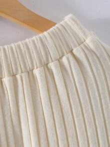 Elegant Elegant Fashion V-Neck Long Sleeve Fitted Short Cardigan With Ribbed Contrast Design Paired With High Waist Long Apricot Skirt Set, Suitable For Teenagers - Apricot - View 4