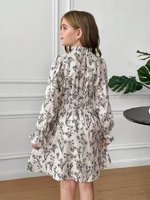 SHEIN 青少年女孩 1 件时尚、可爱、优雅方领黑色花卉印花图案 A 字裙，优雅长袖长裙，适合生日派对、度假，非常适合春秋冬季休闲、日常穿着和上学日常，适合圣诞节、公主裙、母女搭配、姐妹搭配。 - 彩色 - 查看 6