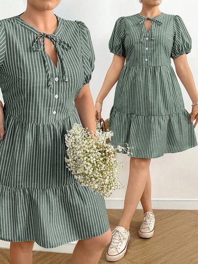 Flirla Vestido de talla grande con cuello en V, cordón ajustable, parches y mangas cortas a rayas