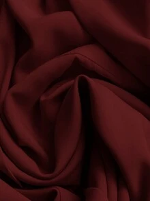 GlowEve CURVE 大码优雅复古灯笼袖修身百搭通勤舒适柔软V领衬衫，适合情人节穿着。