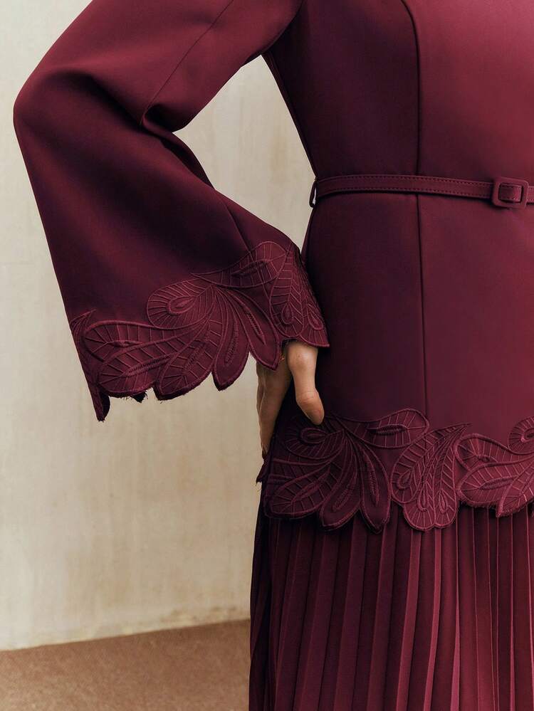 Women's Autumn/Winter Burgundy Vintage Elegant Embroidered Waist Belt Pleated Dress, Suitable For Fall, Winter, New Year, Party, Wedding, Elegant, Chic, Stylish, Formal