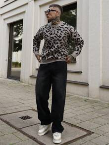 Artur Kramer BAI YUE 秋冬系列：豹纹印花、撞色拉绒纹理、休闲氛围、高街精致、复古针织圆领男士毛衣、垃圾摇滚风格 - 棕色 - 查看 5
