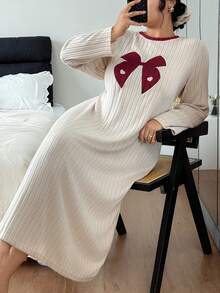 SHEIN Áo ngủ dài tay cổ tròn dễ thương, thêu hình bướm, dáng rộng, dành cho nữ, cỡ lớn, chất liệu gân, thích hợp cho mùa thu/đông, kiểu váy ngủ Moo Moo. - Màu Đỏ Sâu - Xem 5