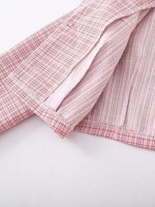 SHEIN Sparklyn 两件套少女时尚优雅粉色格子粗花呢翻领纽扣短袖外套和修身中长连衣裙套装，适合春秋季日常穿着、购物、聚会和其他场合。