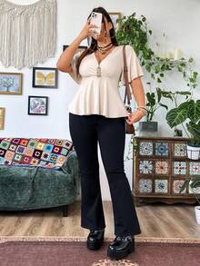 Sunspun Camiseta de talla grande con cuello en V, mangas con volantes y dobladillo corto - Albaricoque - Ver 6