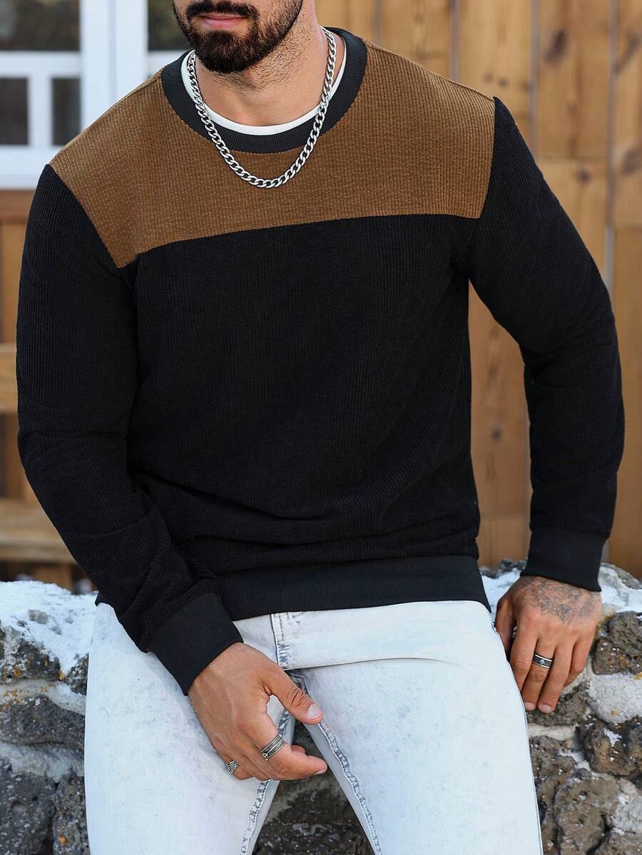 Manfinity CasualCool Sweat-shirt col rond en velours côtelé patchwork pour hommes, noir et marron, couleurs d'automne/hiver, pièce essentielle et chaude pour l'hiver, peut être porté en couche intérieure ou extérieure - Noir - Voir 1