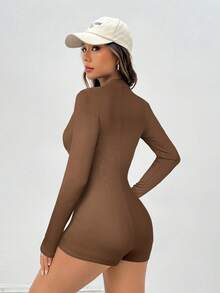 SHEIN PETITE Body de manga larga con cremallera y acanalado en color negro - Marrón - Ver 2