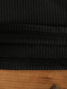 SHEIN Playful Pals Baby Girls/Unisex Infant Toddler 0-3Y Spring/Autumn Black Elegant Style Crew Neck Pullover Top With Black Bow Accent & Coffee Brown Plaid Woven Skirt Set. Elegant Style Casual Fit Suitable For Outings, Casual, Christmas Party - Black - View 5