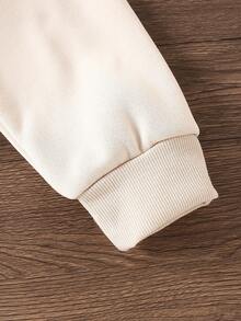 SHEIN Explorewe 秋冬休闲时尚创意个性清新简约高端胸前字母标语印花短款卫衣和直筒裤套装，舒适温暖的秋冬款式，适合青少年女孩 - 卡其色 - 查看 5