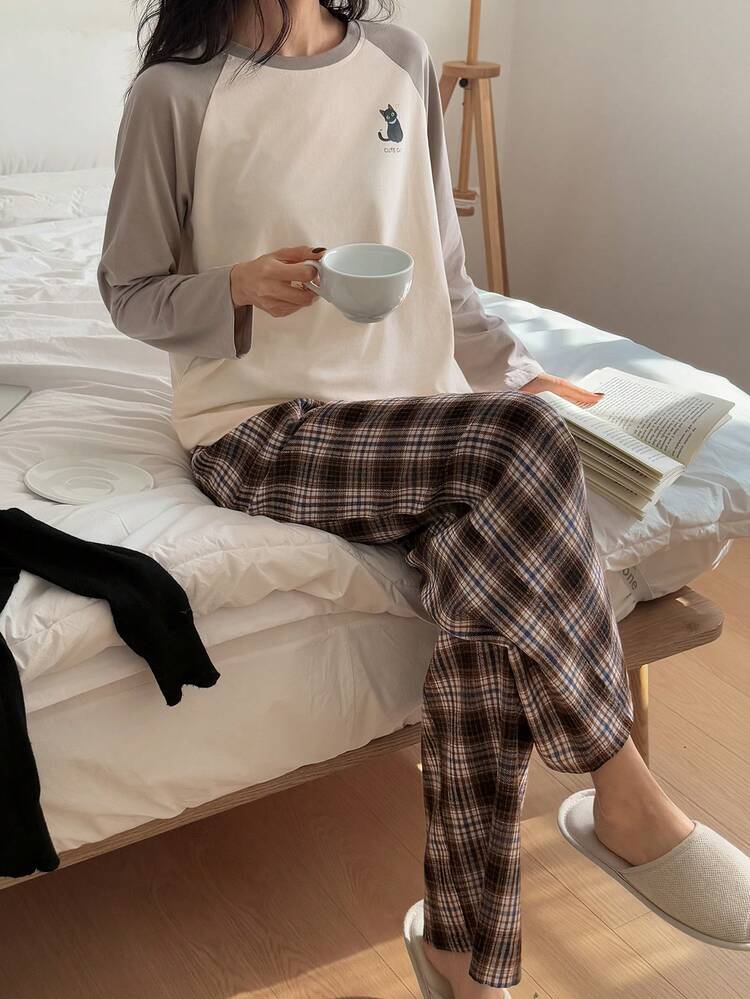 Cat Print Contrast Raglan Sleeve Loose Top & Plaid Pants Women Sleepwear Lounge Set, Fall & Winter Clothes