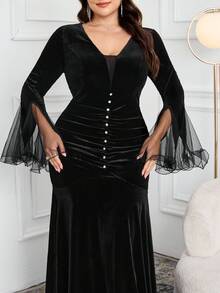 Modelyn Plus Size Women V-Neck Mesh Flare Sleeve Ruched Bodycon Fishtail Hem Elegant Dress - Black - View 4