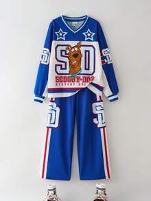 SCOOBY-DOO X SHEIN Bộ 2 món áo nỉ cổ chữ V rộng rãi in hình chú chó hoạt hình và ngôi sao kèm quần ống rộng màu sắc cho bé trai tuổi mới lớn, Thu/Đông - Xanh và trắng - Xem 1