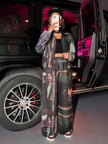 Slaydiva 2025 Winter New Arrivals, New Year, Valentine's Day, Parties, Evenings, Dates, Gatherings, Birthday Parties, Preppy Style, Student Wear, Casual Outings, Basic And Versatile, Casual, Cruise Travel, Popular Online Items, Elegant, Commuter, Business Casual, Simple. Simple Polo Collar Half-Zipper Jacket + Loose Straight Leg Trousers With Real Pockets, Full-Panel Portrait Print, Burgundy Suit, Winter Suit, Party Suit, Date Suit, New Year Suit, Casual Suit, Women's Two-Piece Set. - Multicolor - View 8