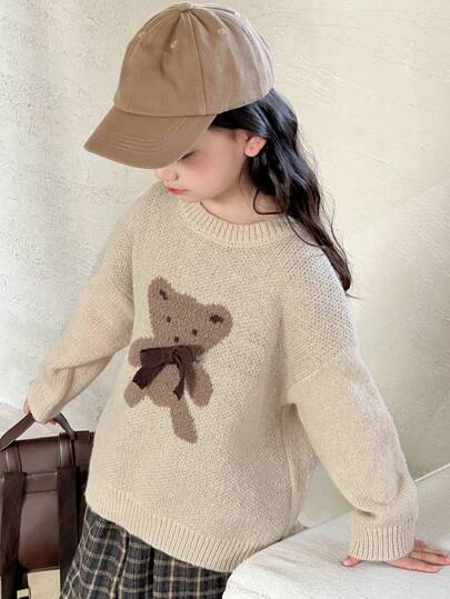 Dazy Kids Áo len dài tay cổ tròn trễ vai họa tiết gấu hoạt hình cho bé gái, thu/đông