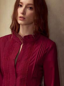 MOTF PREMIUM 撞色花边纽扣前开襟女式衬衫 - 酒紅色 - 查看 6