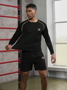 Manfinity Sport Corelite Bộ đồ thể thao nam phối màu tương phản cổ tròn tay raglan, bộ tập gym, áo thun nén. - màu đen - Xem 3