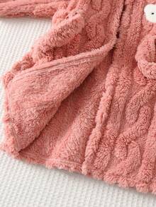Cozy Pixies 3件套女婴卡通兔子针织柔软圆领长袖套头衫、松紧腰裤和连帽睡袍套装，保暖加厚睡衣套装，秋冬季女婴套装，冬季舒适女婴套装，幼儿两件套冬季服装，保暖女婴服装 - 淺粉色 - 查看 6