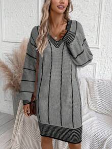 SHEIN LUNE Vestido de Suéter com Ombros Caídos e Estampa Listrada para Outono/Inverno - Cinza - Visão 4
