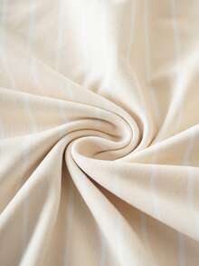 SCOOBY-DOO X SHEIN 大码休闲撞色卡通人物图案V领短袖T恤，夏季