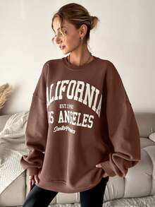 Felpa casual oversize da donna con grafica a lettere e spalle scoperte