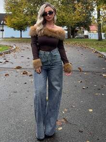 Jeta Ari Fashionable Retro Off Shoulder Fuzzy Long Sleeve Cropped T-Shirt - Brown - View 1