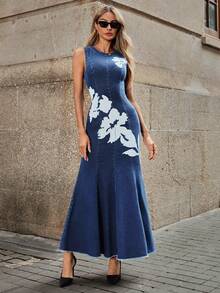 Selenza Women's Fashionable Elegant Printed Fringe Fitted Denim Dress - Blue - View 4