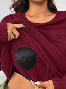 Solflare 2pcs Burgundy Ribbed Casual Plus Size Women Top & Pants Set