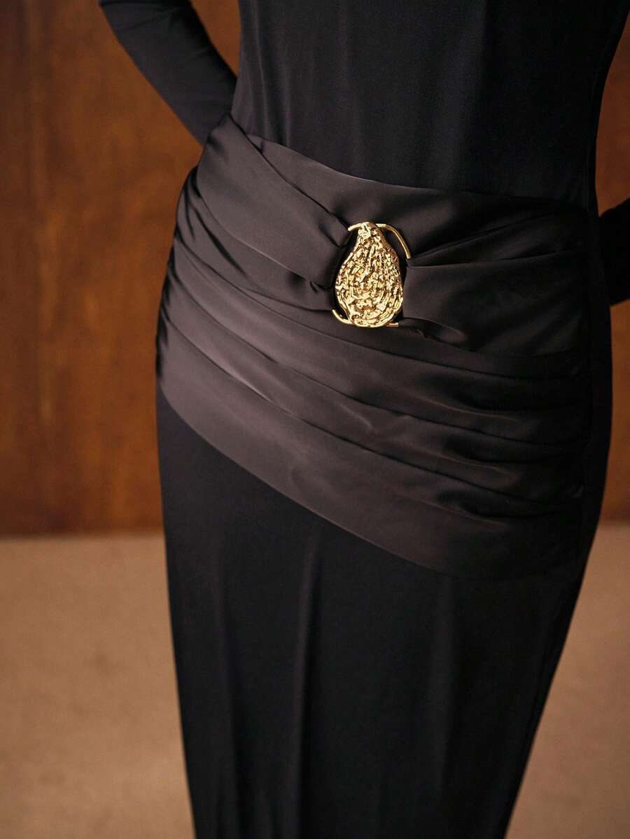 MOTF PREMIUM Đầm dài cổ tròn ôm vừa vặn dành cho nữ với thiết kế tối giản, mùa thu/đông - màu đen - Xem 2