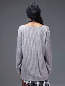Bloopia Women's Fashion Punk Print Loose Dropped Shoulder Top - Grey - View 2