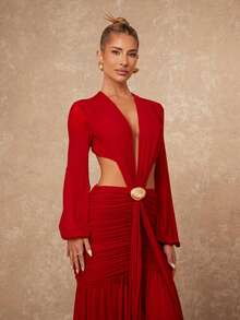 Lumalex VITNOS 秋冬新款奢华波西米亚风优雅度假性感透视网纱纯色酒红色深V露背长袖修身连衣裙，适合晚宴、夜店、派对、锐舞节等场合，也可作为正式秋季、夏季泳装、休闲度假、复活节、波西米亚风、海滩、户外、婚礼季、宴会、成人礼、海滩等场合穿着。这款连衣裙采用V领、泡泡袖、褶皱腰身、金属扣等设计，宽松舒适，适合长款酒红色连衣裙、酒红色礼服、酒红色婚礼宾客礼服等场合。Love And Lemonade 酒红色连衣裙，搭配同系列酒红色长款连衣裙，尽显优雅气质。 - 酒紅色 - 查看 8