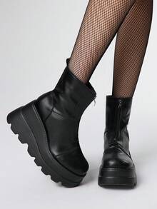 ROMWE Grunge Punk Giày bốt đế xuồng dày dặn màu tối bằng da PU, chống thấm nước, kiểu dáng thường ngày, chất liệu da, khóa kéo phía trước, co giãn, dành cho nữ, sản xuất năm 2025. - màu đen - Xem 1