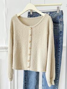 GlowEve 女士金属纽扣装饰宽圆领长袖T恤，休闲宽松，秋冬款 - 杏色 - 查看 4