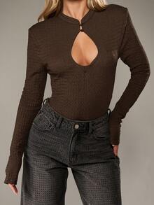 MISSGUIDED Shoulder Pad Keyhole Front Long Sleeve Ribbed Bodysuit Fall Winter Layering Piece - Brown - View 4