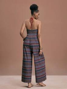 JIAN LASALA Macacão feminino boho de malha, sem mangas, com estampa multicolorida, decote halter com argola, pernas largas e estilo elegante para Ibiza. Trajes africanos para mulheres, roupas africanas femininas, looks caribenhos para mulheres, macacão estampado, macacão boho feminino, macacão de praia feminino, macacão tomara que caia feminino, macacão boho feminino, macacão cropped, macacão feminino de pernas largas para praia e casamento. - Multicolorido - Ver 2