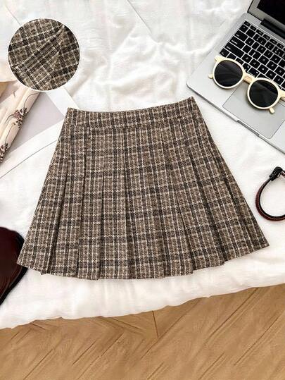 Franclia Casual, Versatile, Stylish, Retro Brown Plaid Pleated Skirt In Soft Fleece Material, Perfect For Spring And Autumn, Ideal For Women's Back-To-School Season. Winter For Women, Christmas,New Year ,White For New Year's Eve,Party,Beach,Elegant,Casual,Casual For Women,Romance, Valentine's Day, Dating, Fashionable Casual Commuter Wear, Business Office Wear, Versatile And Stylish Everyday Casual Wear, Urban Teacher's Professional Attire