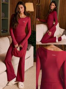 GLOWMODE FeatherFit™罗纹Merry Moves柔软弹力吸汗修身船领长袖上衣，适合节日、圣诞节、秋冬季户外及日常休闲穿着 - 紅色 - 查看 8