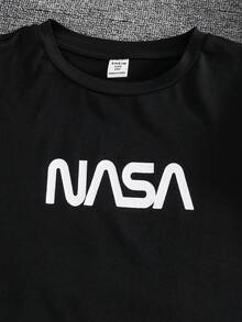 SHEIN 3件套男童休闲字母印花T恤，黑色、白色、绿色，适合通勤、上学、日常休闲穿着、运动以及秋冬季穿着。 - 彩色 - 查看 7