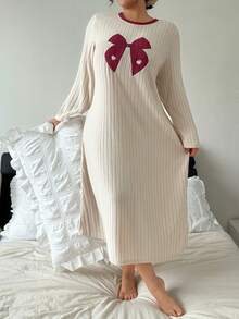 SHEIN Áo ngủ dài tay cổ tròn dễ thương, thêu hình bướm, dáng rộng, dành cho nữ, cỡ lớn, chất liệu gân, thích hợp cho mùa thu/đông, kiểu váy ngủ Moo Moo. - Màu Đỏ Sâu - Xem 3