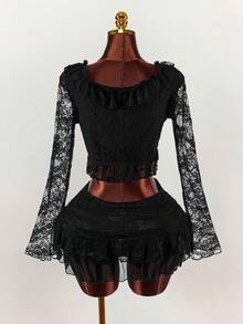 Amplova Top vintage romantique avec encolure carrée ajustée, manches évasées, boutons champignons, patchwork de dentelle et volants à l'ourlet - Noir - Voir 2