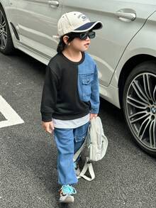 SHEIN 2 件套年轻男孩休闲套装，宽松圆领牛仔拼布 T 恤 + 宽松牛仔裤，春秋季 - 深色水洗藍 - 查看 1