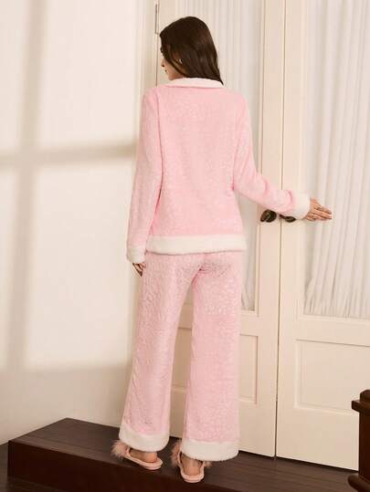 Moireta Elegante Roze Leopard Jacquard Patchwork Thick Contrast Fringe Collar Button Front Long Sleeve Cozy Pyjama Set Fluffy Clothes view 2